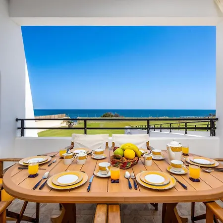 Psychedelia House Villa