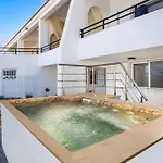 Psychedelia House Villa